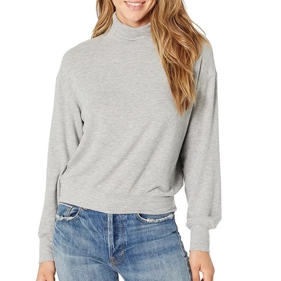 MICHAEL STARS Madison Brushed Jersey Dolman Mock Neck in HEATHER OATMEAL size M